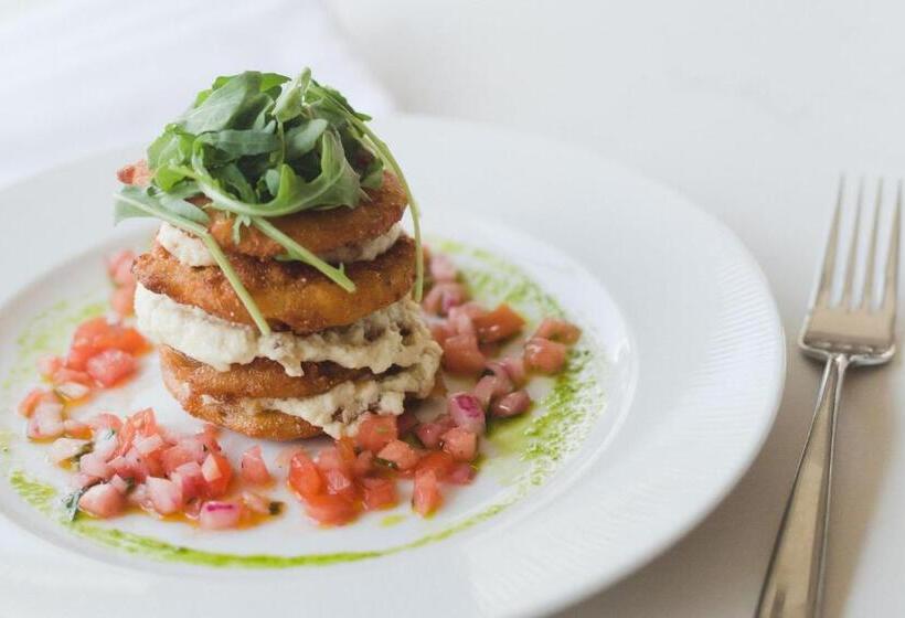 בית מלון כפרי Forty Five, Macon, A Tribute Portfolio