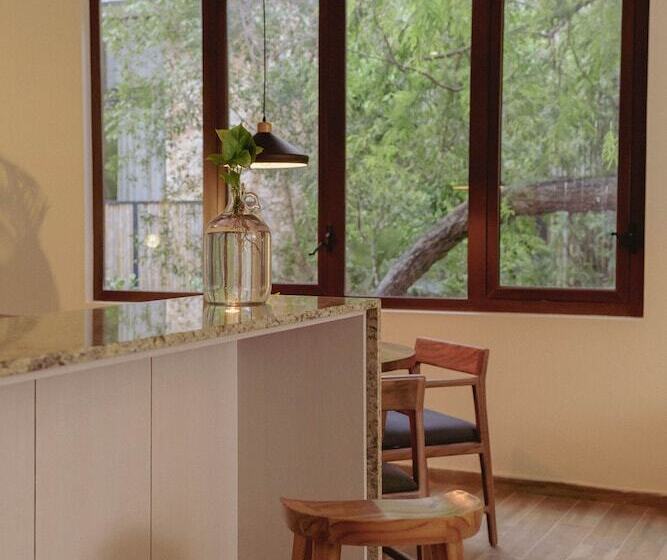 호텔 K Uyen Boutique