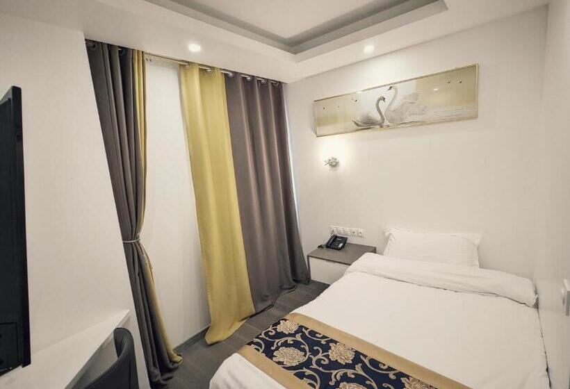 Отель Kyriad Rouen Sud   Sotteville Les Rouen