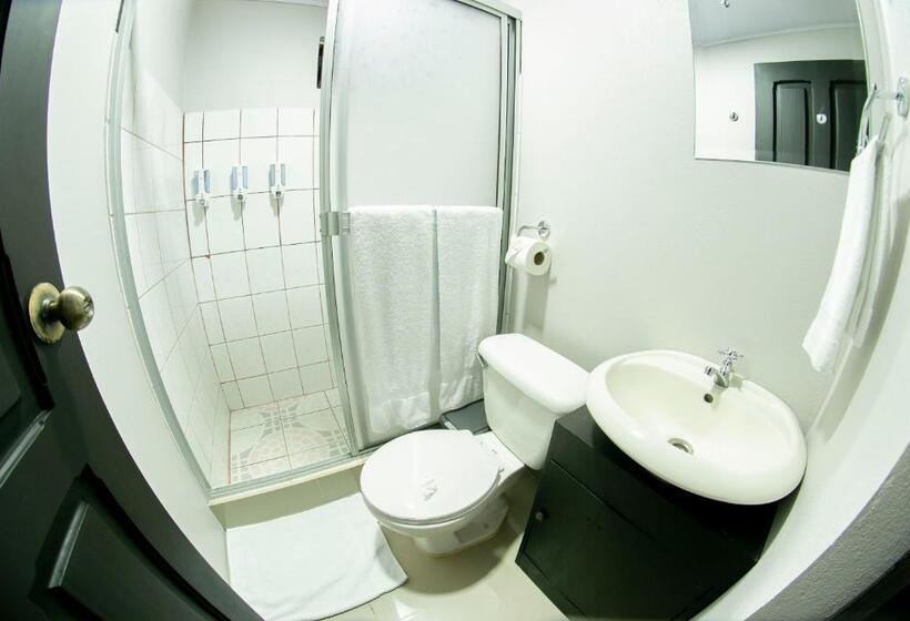 בית מלון כפרי La Vid La Fortuna