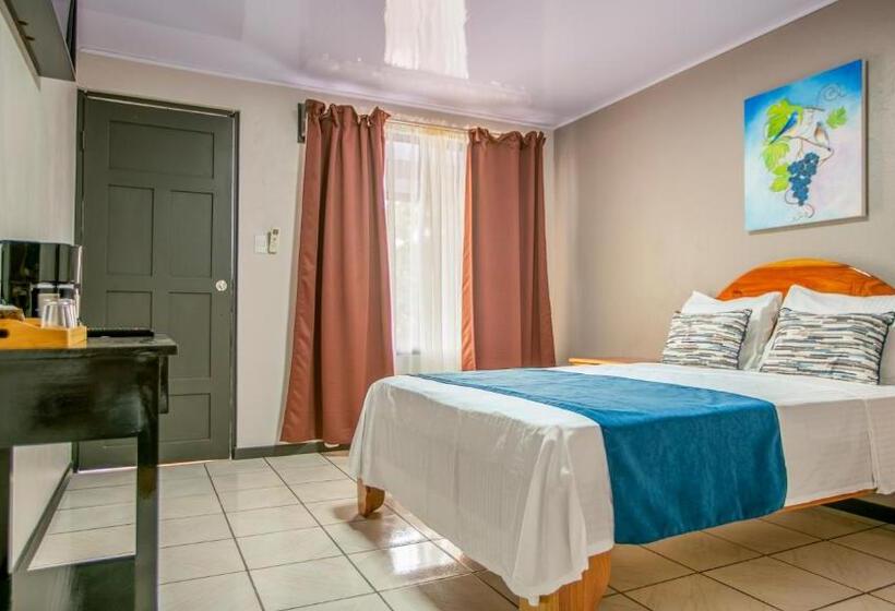 בית מלון כפרי La Vid La Fortuna