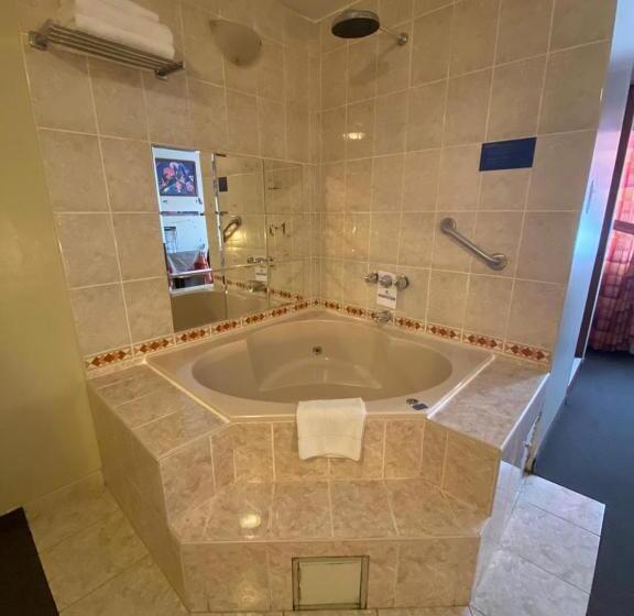 هتل Los Mirtos Suite &