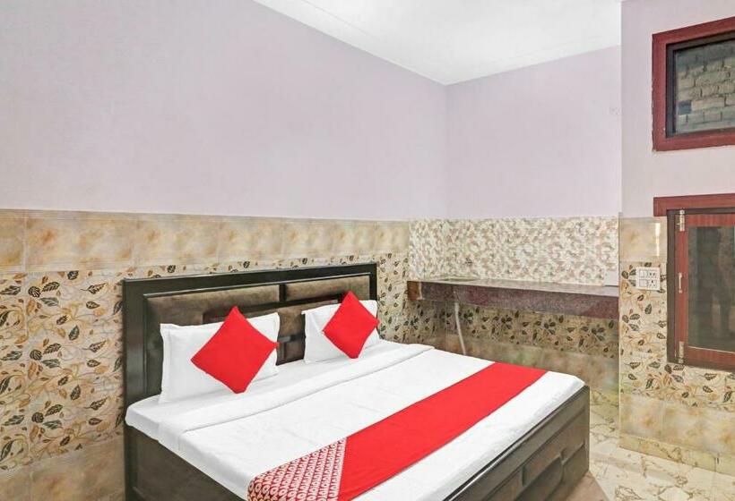 בית מלון כפרי Flagship Sudhir