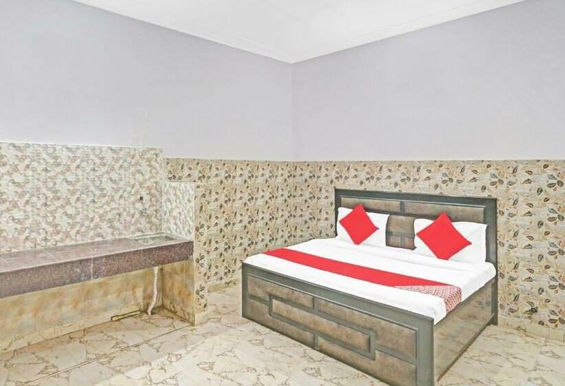 בית מלון כפרי Flagship Sudhir