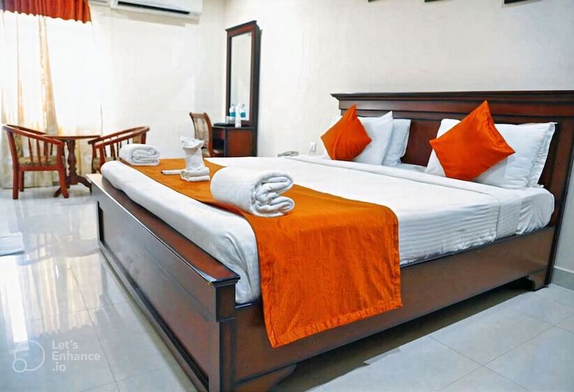 فندق Seasons Inn