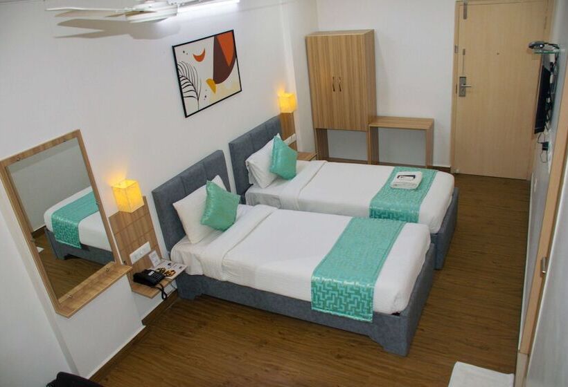 فندق Seasons Inn