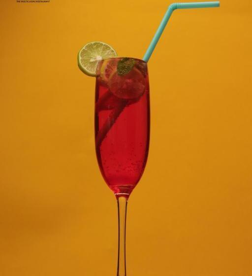 בית מלון כפרי Seasons Inn