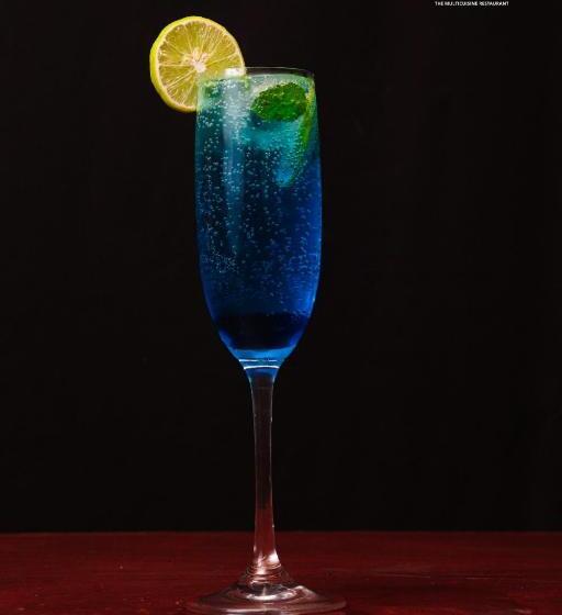 בית מלון כפרי Seasons Inn