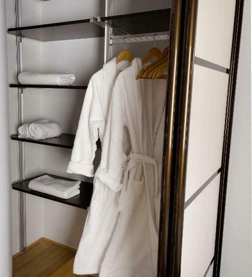 בית מלון כפרי Tita Family House