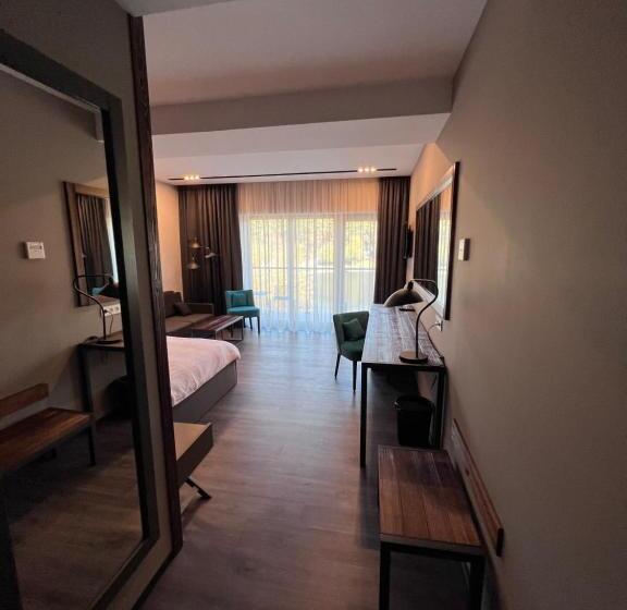 בית מלון כפרי Tita Family House