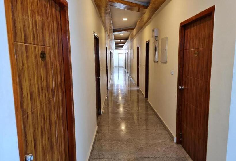 ホテル Vijay Shree Inn