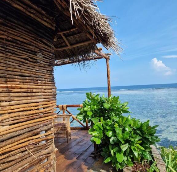 Mtende Beach Bungalow Océan View