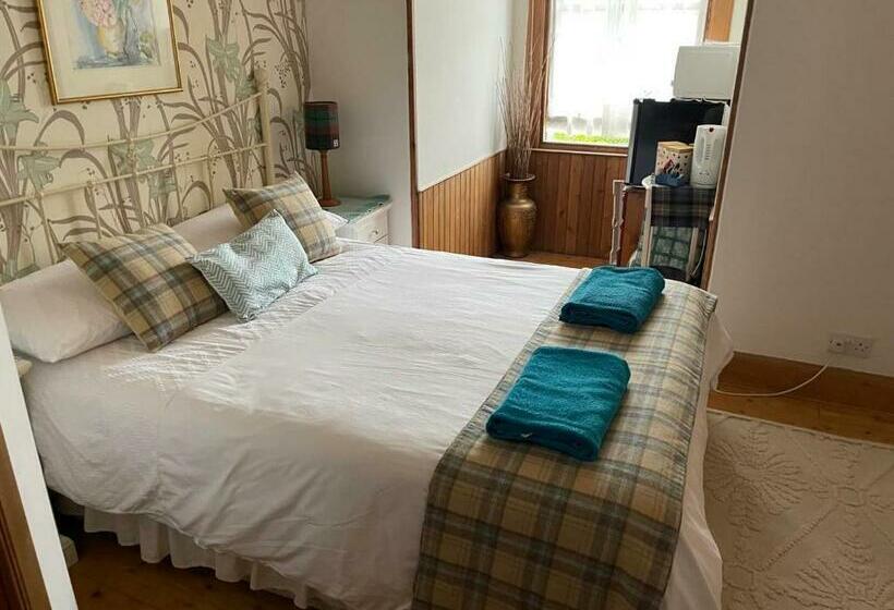 بنسيون Borders Rooms