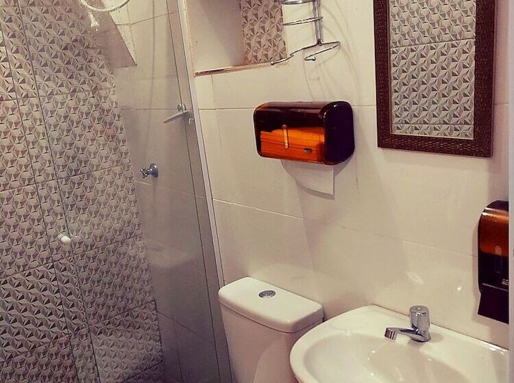 Пансион Pousada Ilha De Guaruja