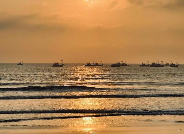 بنسيون Verandah Solitude By The Sea Homestay