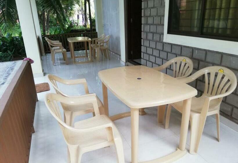 بنسيون Verandah Solitude By The Sea Homestay