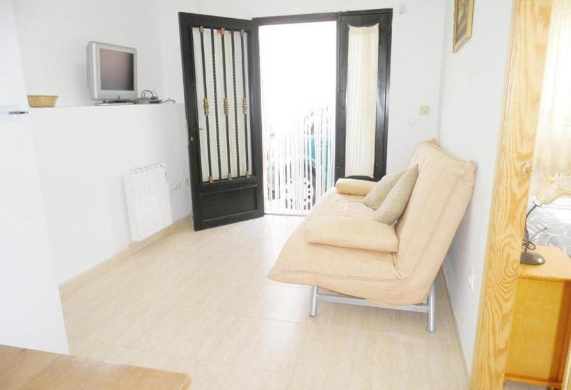 Apartamentos Rurales Benafer