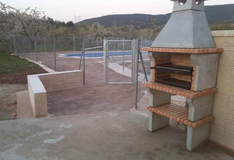 여관 Rural Puerta De Caderechas