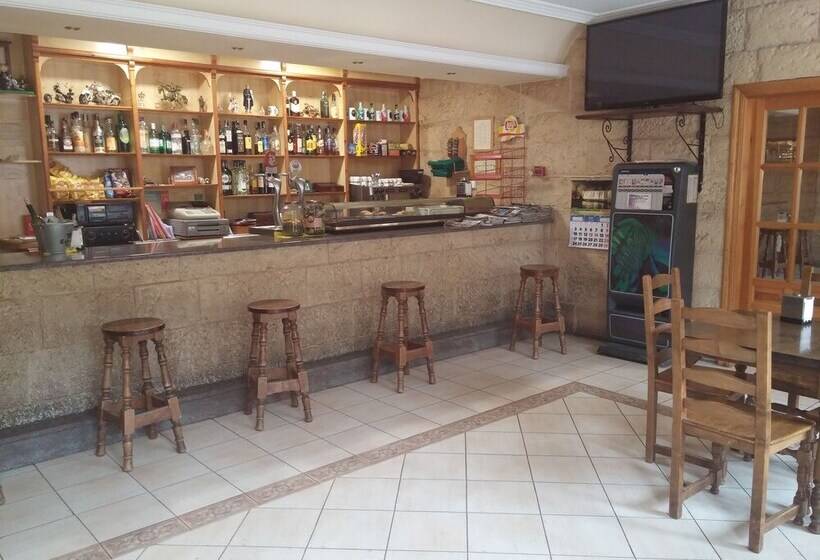 여관 Rural Puerta De Caderechas