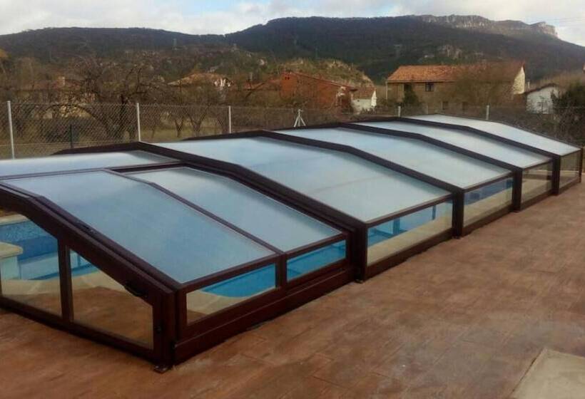 여관 Rural Puerta De Caderechas