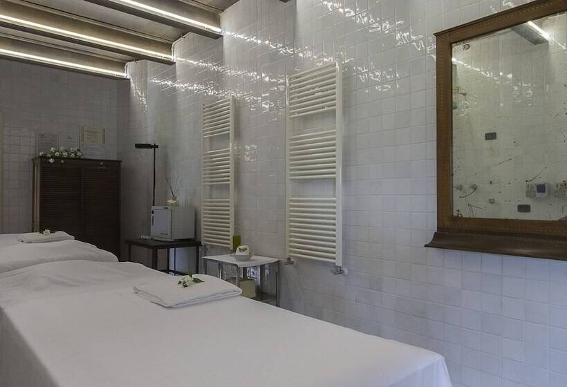 בית מלון כפרי Foro Appio Mansio