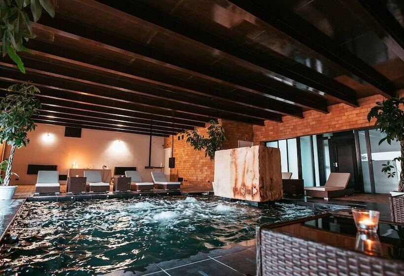 בית מלון כפרי Foro Appio Mansio