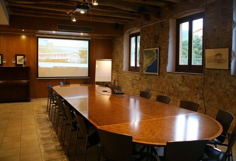 Отель Moli De La Torre