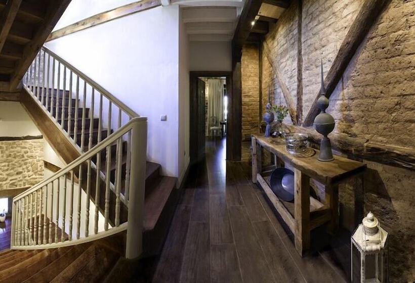 فندق ريفى El Morendal