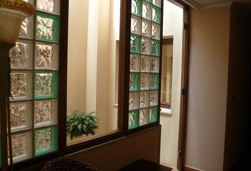 교외 호텔 Hostal Posada Entrevinas