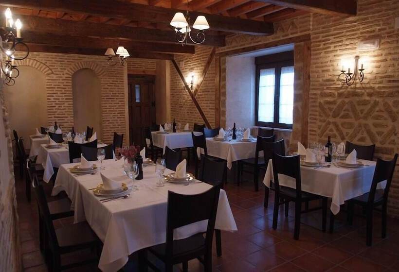 בית מלון כפרי La Casona De Dona Petra