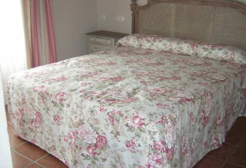 בית מלון כפרי La Casona De Dona Petra