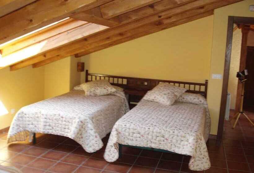 בית מלון כפרי La Casona De Dona Petra