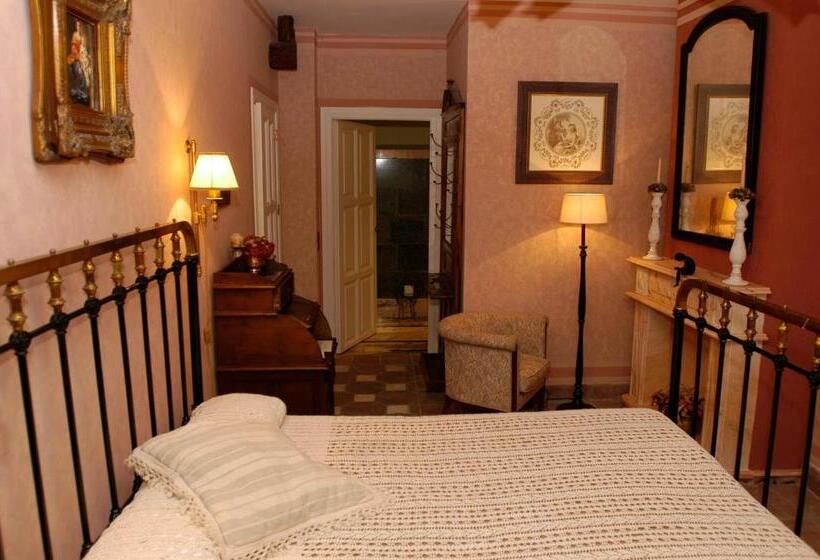 فندق ريفى La Posada De Tamajon