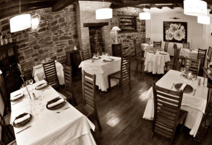 فندق ريفى La Posada Del Casar