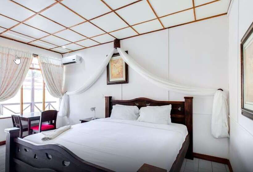 هتل Trident Poseidon