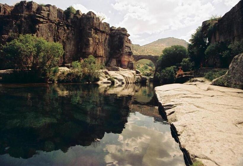 La Trocha De Hoyorredondo