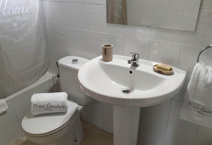 Apartamentos & Habitaciones Vetonia