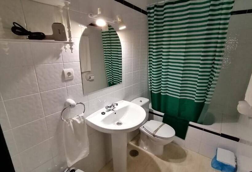 Apartamentos & Habitaciones Vetonia