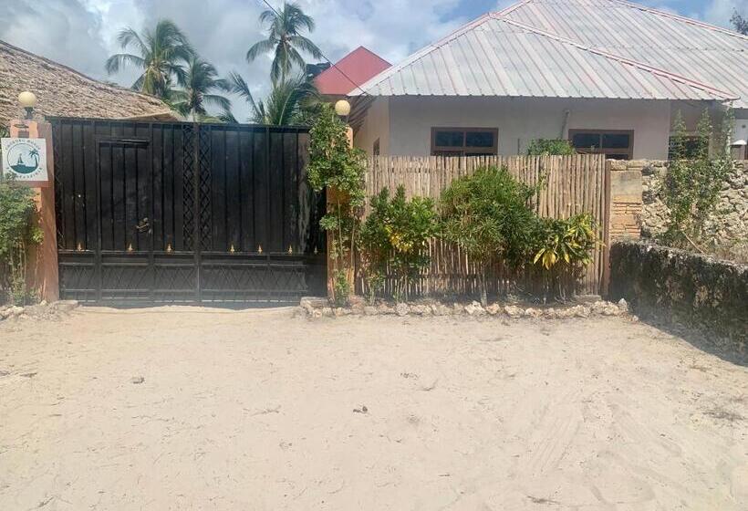 旅馆 Chokoro House