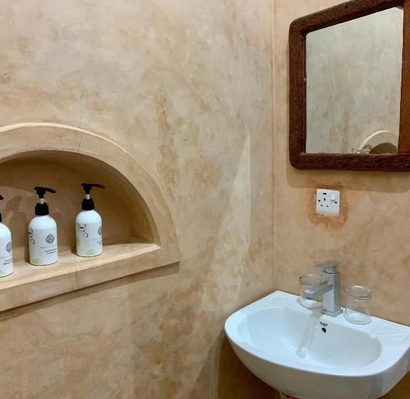 旅馆 Chokoro House