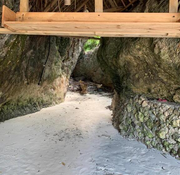 旅馆 Chokoro House