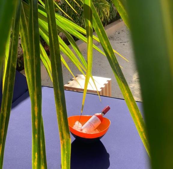 旅馆 Chokoro House