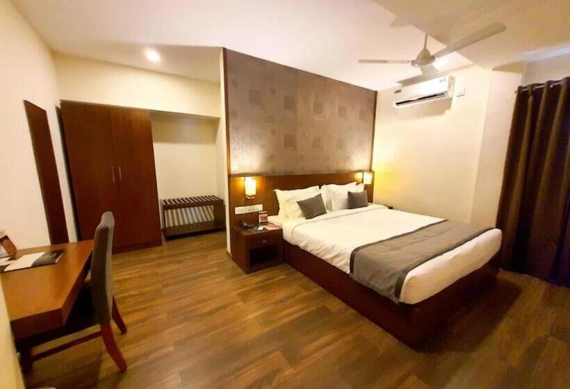 Emperor Hotel Rachana Continental Pvt Ltd