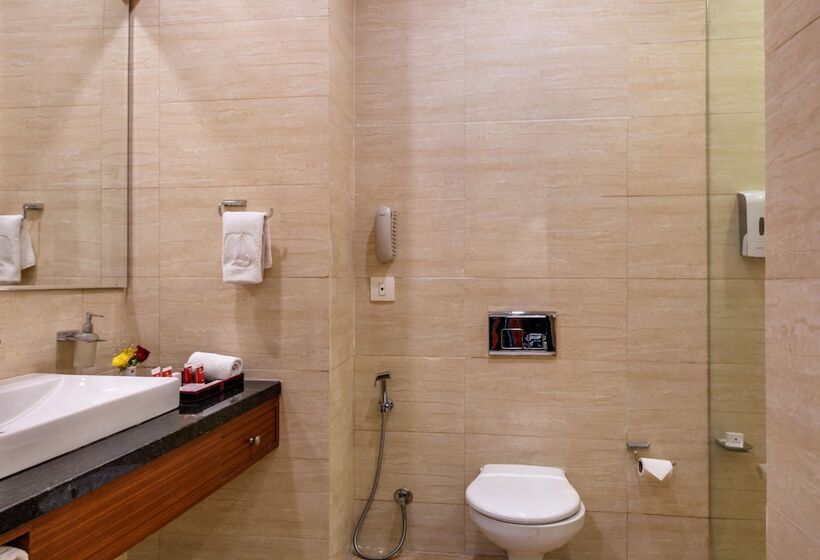 酒店 Angel Lords Eco Inn Amreli