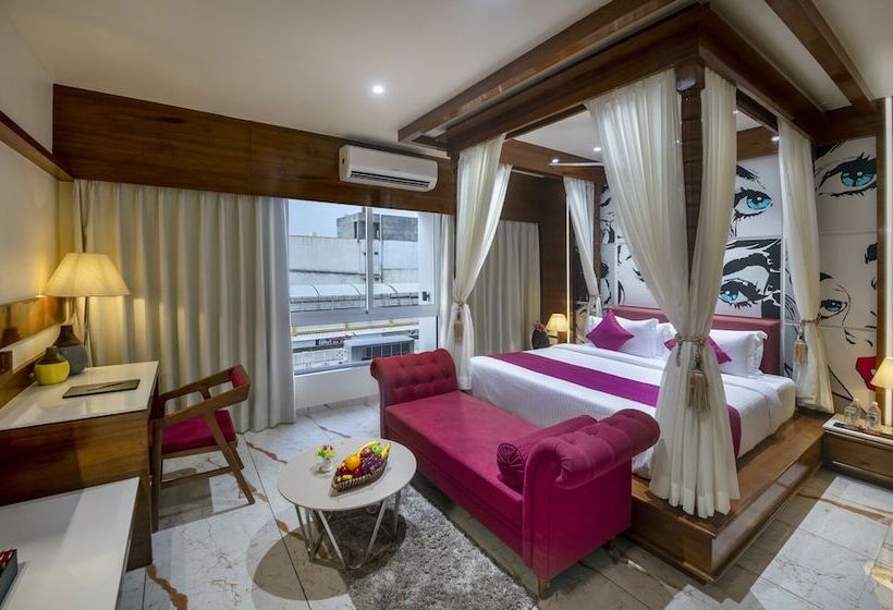 酒店 Angel Lords Eco Inn Amreli