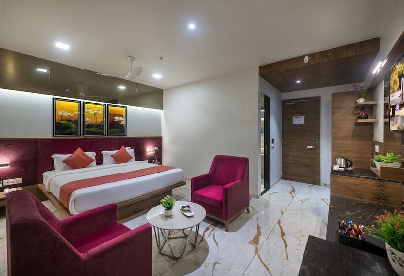 酒店 Angel Lords Eco Inn Amreli