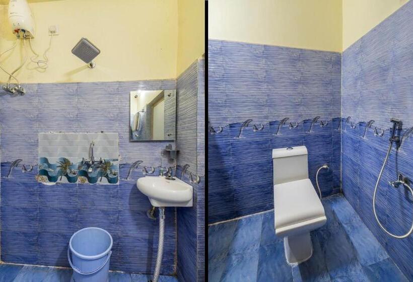 בית מלון כפרי At Home Prakruthi Resorts