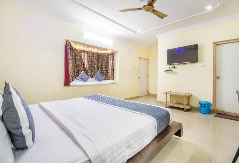 בית מלון כפרי At Home Prakruthi Resorts