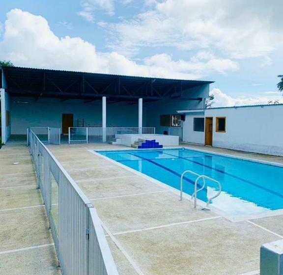 酒店 Centro Vacacional El Refugio