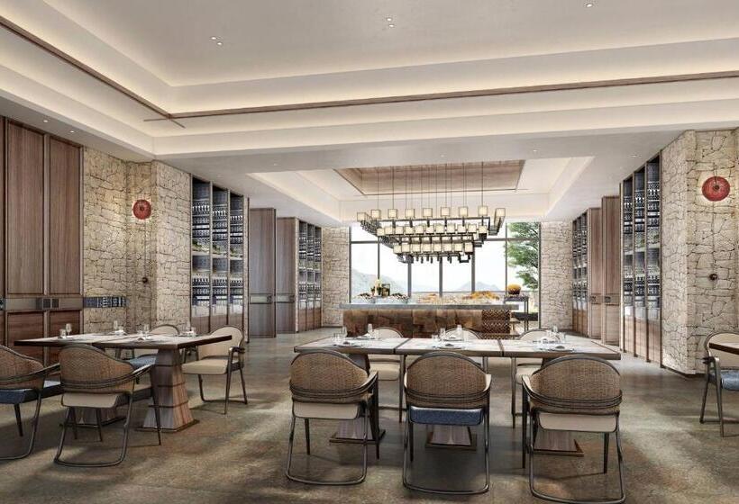 ホテル Courtyard By Marriott Liuzhou Sanjiang